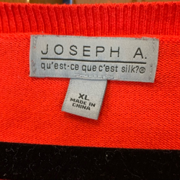 Joseph A Red Box Neck Sweater Blouse - Picture 3 of 5